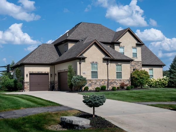 1404 Guilford Road, Delaware, OH 43015