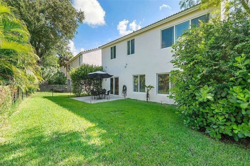 3724 Wilderness Way , Coral Springs, FL 33065 Photo