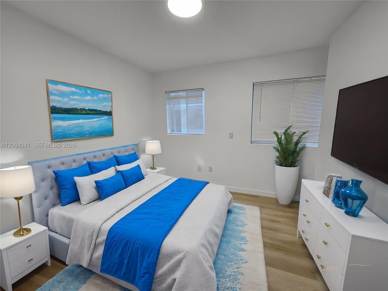 557 Michigan Ave , Unit 211 W/PARK, Miami Beach, FL 33139 Photo
