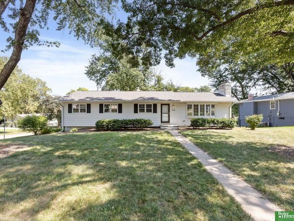 3505 S 105th Avenue, Omaha, NE 68124