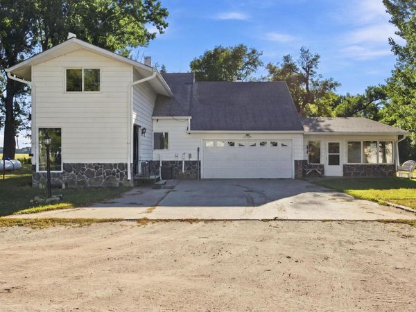 15218 9th Street NE, Mayville, ND 58257