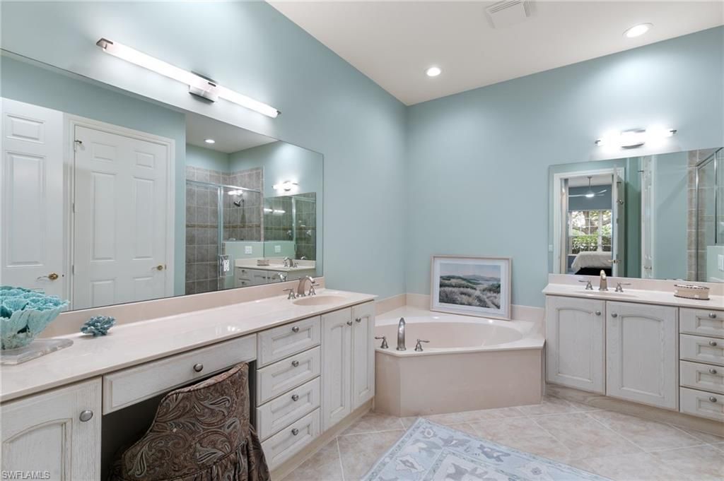 3053 Aviamar Cir , Unit 8-102, Naples, FL 34114 Photo