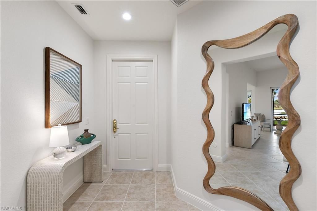 3053 Aviamar Cir , Unit 8-102, Naples, FL 34114 Photo