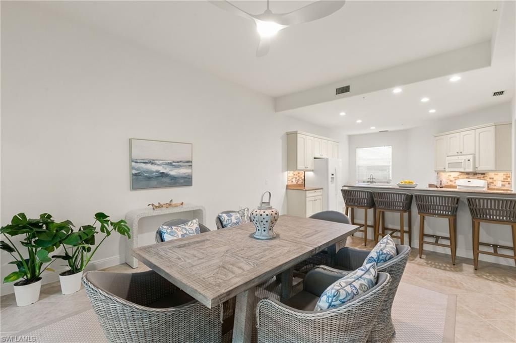3053 Aviamar Cir , Unit 8-102, Naples, FL 34114 Photo