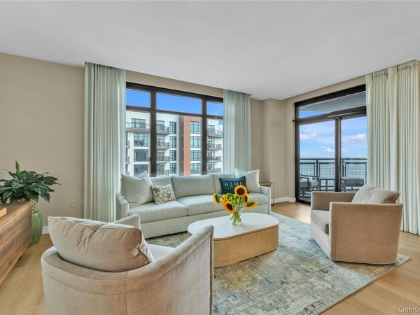 100 Boardwalk , Unit 904A, Long Beach, NY 11561