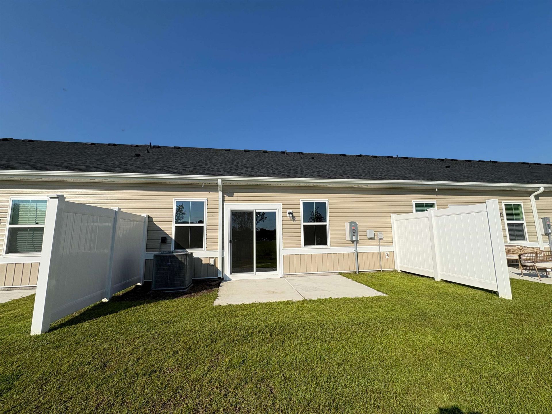 1301 American Shad Dr. Photo 32