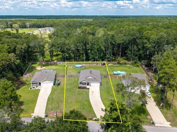 148 Squirrel Road, DeFuniak Springs, FL 32433