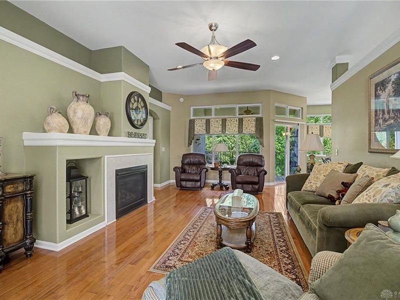 3638 Highland Green, Cincinnati, OH 45245 Photo 11