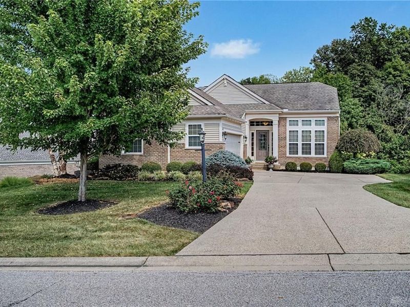 3638 Highland Green, Cincinnati, OH 45245 Photo 2