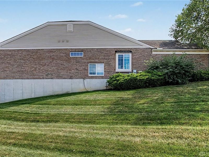3638 Highland Green, Cincinnati, OH 45245 Photo 60
