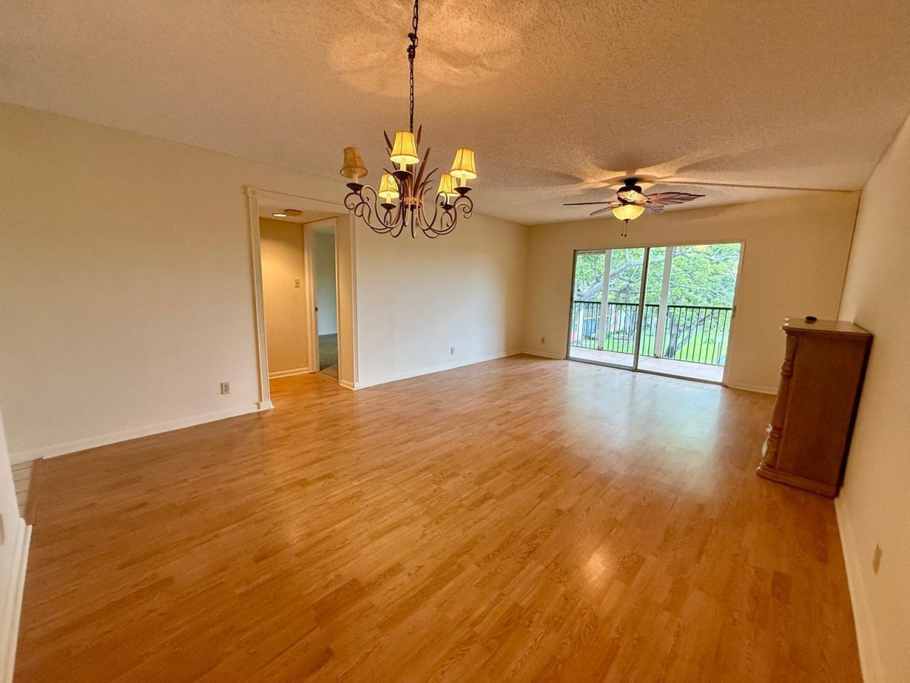 2212 S Cypress Bend Drive, Unit 303, Pompano Beach, FL 33069 Photo