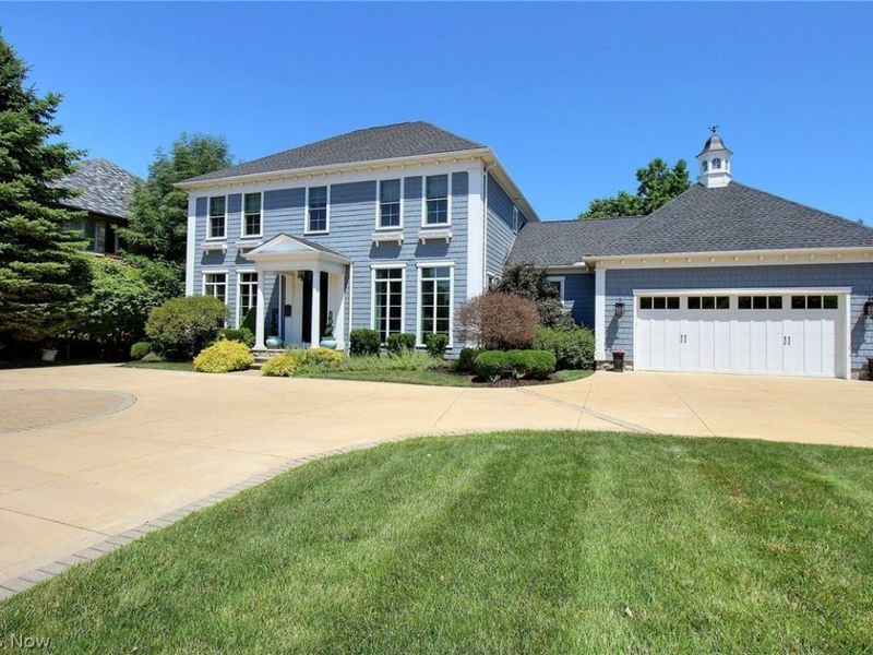22286 Lake Road, Rocky River, OH 44116 Photo 2