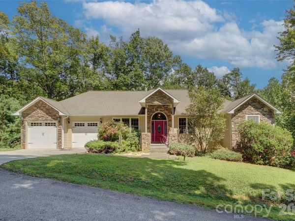 98 Soapstone Creek Drive, Arden, NC 28704