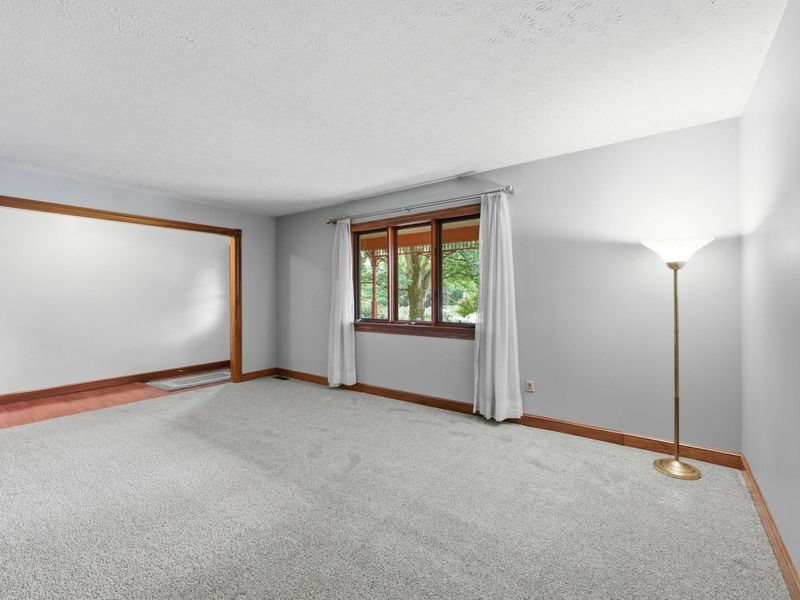 7020 Fayette Drive, West Jefferson, OH 43162 Photo 8