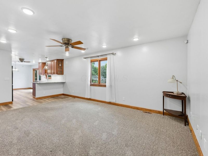 7020 Fayette Drive, West Jefferson, OH 43162 Photo 9