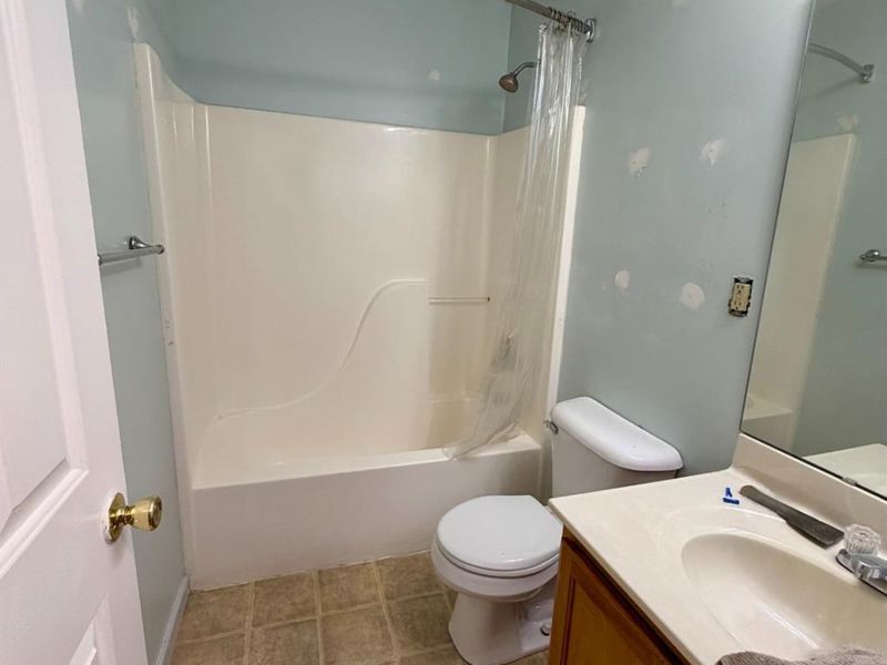 6896 Hunting Horn Court, Hamilton, OH 45011 Photo 9