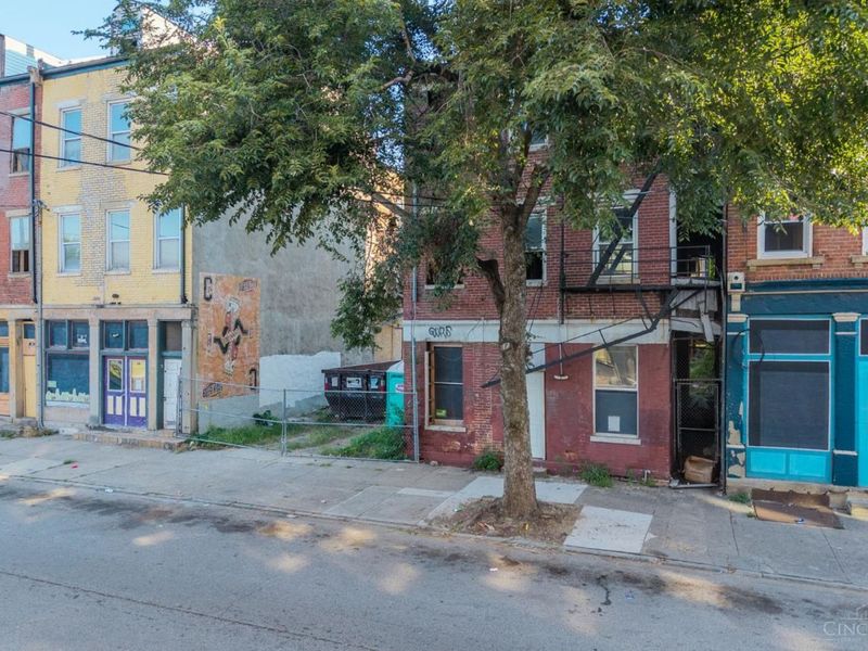 114 E Mcmicken Avenue, Cincinnati, OH 45202 Photo 9
