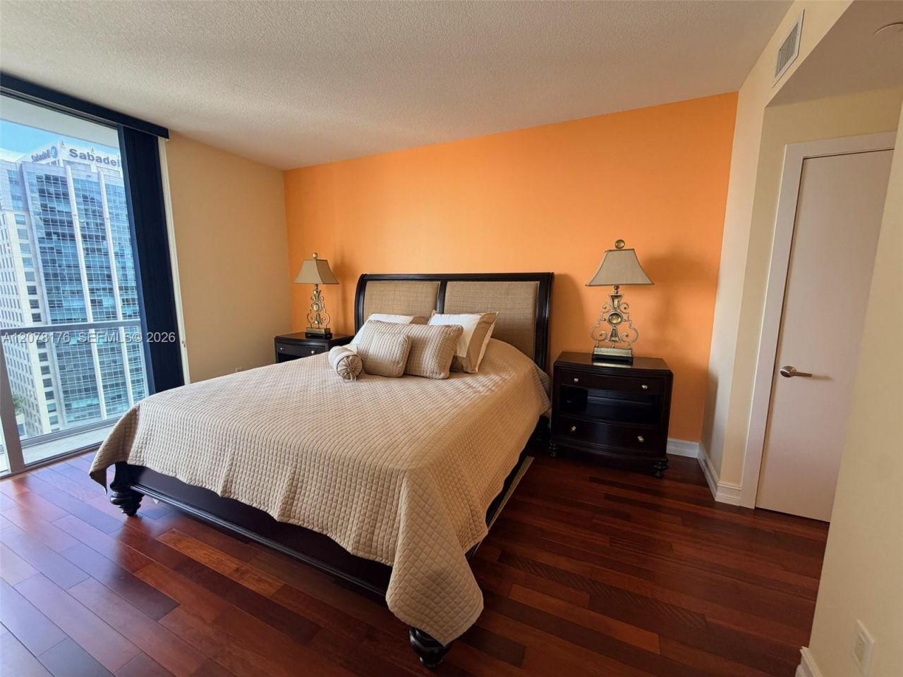 1060 Brickell Ave , Unit 2601, Miami, FL 33131 Photo