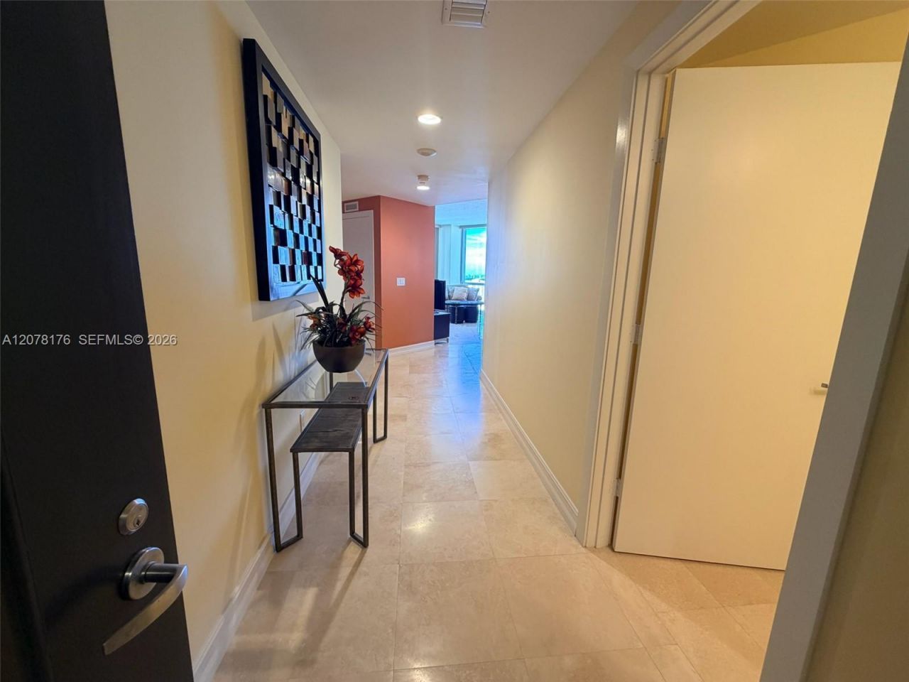 1060 Brickell Ave , Unit 2601, Miami, FL 33131 Photo