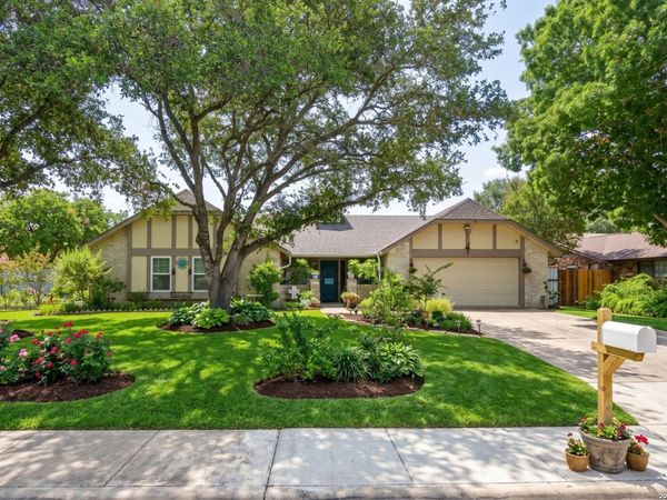 7346 Hidden Hls N, San Antonio, TX 78244