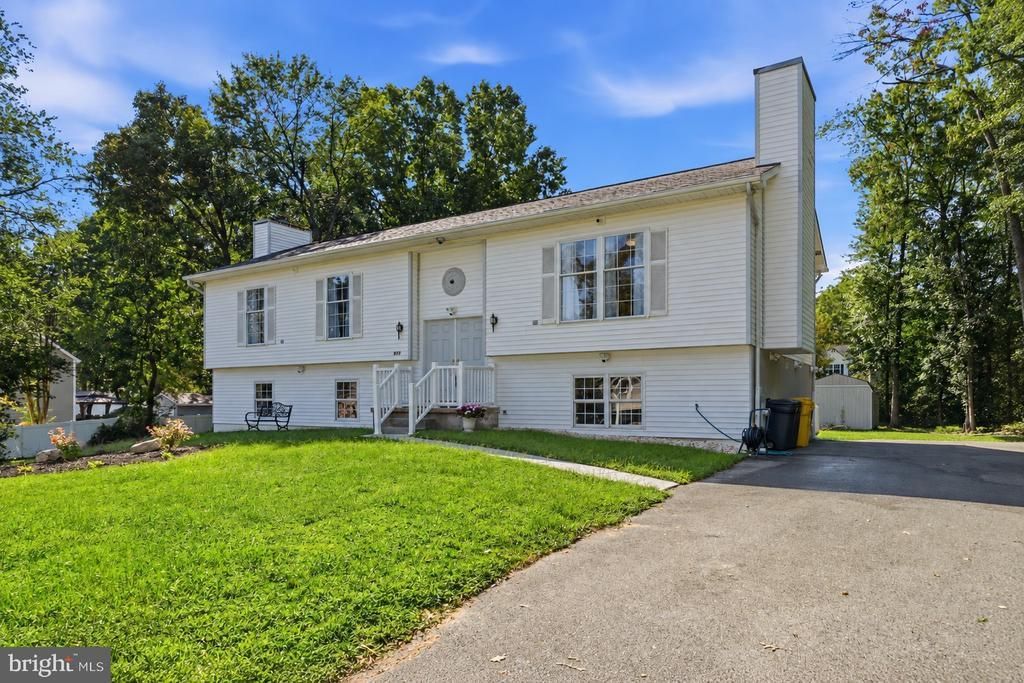 913 FAWN AVENUE, PASADENA, MD 21122
