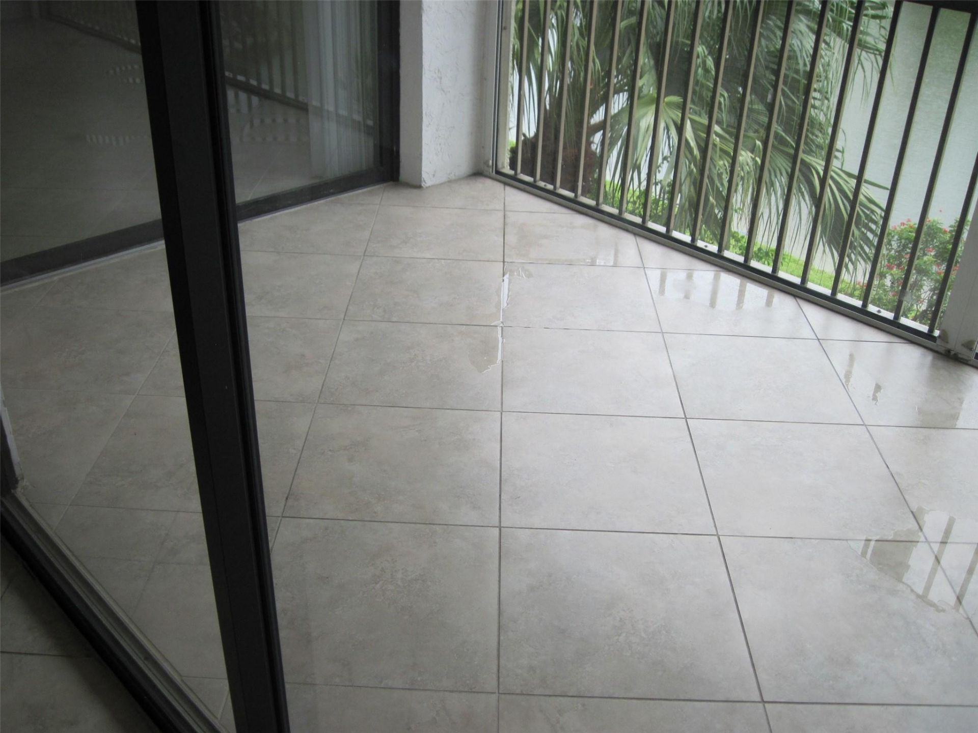 2232 N Cypress Bend Drive, Unit 307, Pompano Beach, FL 33069 Photo