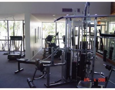 2232 N Cypress Bend Drive, Unit 307, Pompano Beach, FL 33069 Photo