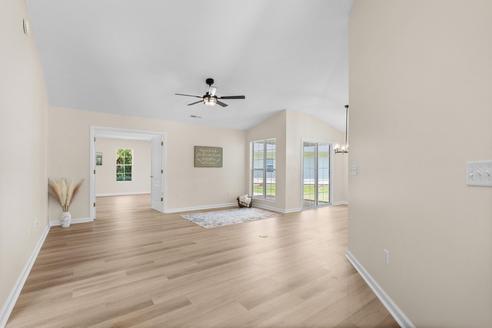 7971 Leeward Ln. Photo 4