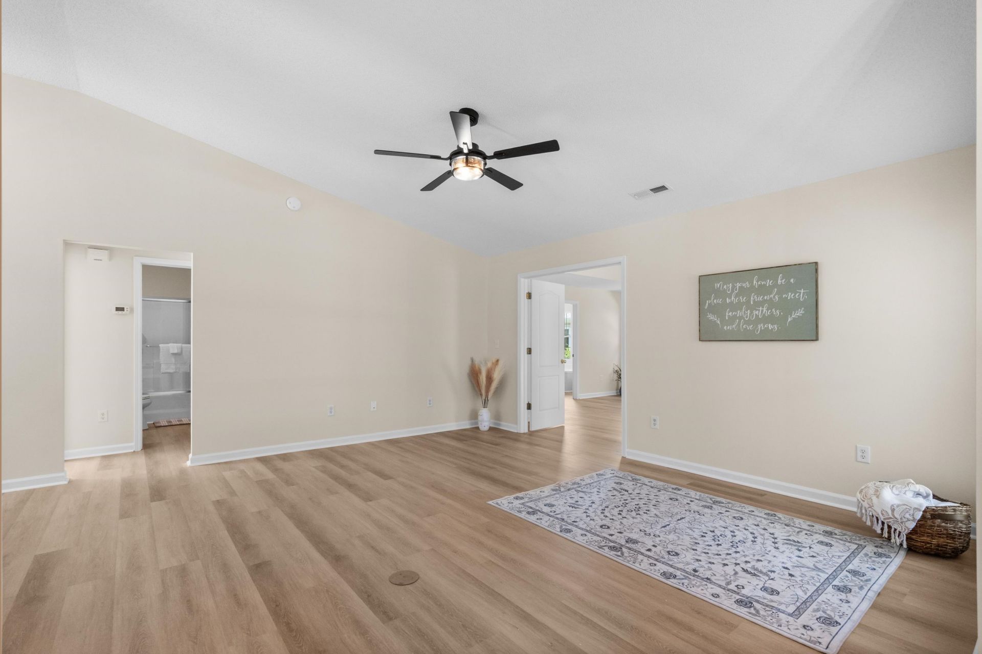 7971 Leeward Ln. Photo 7