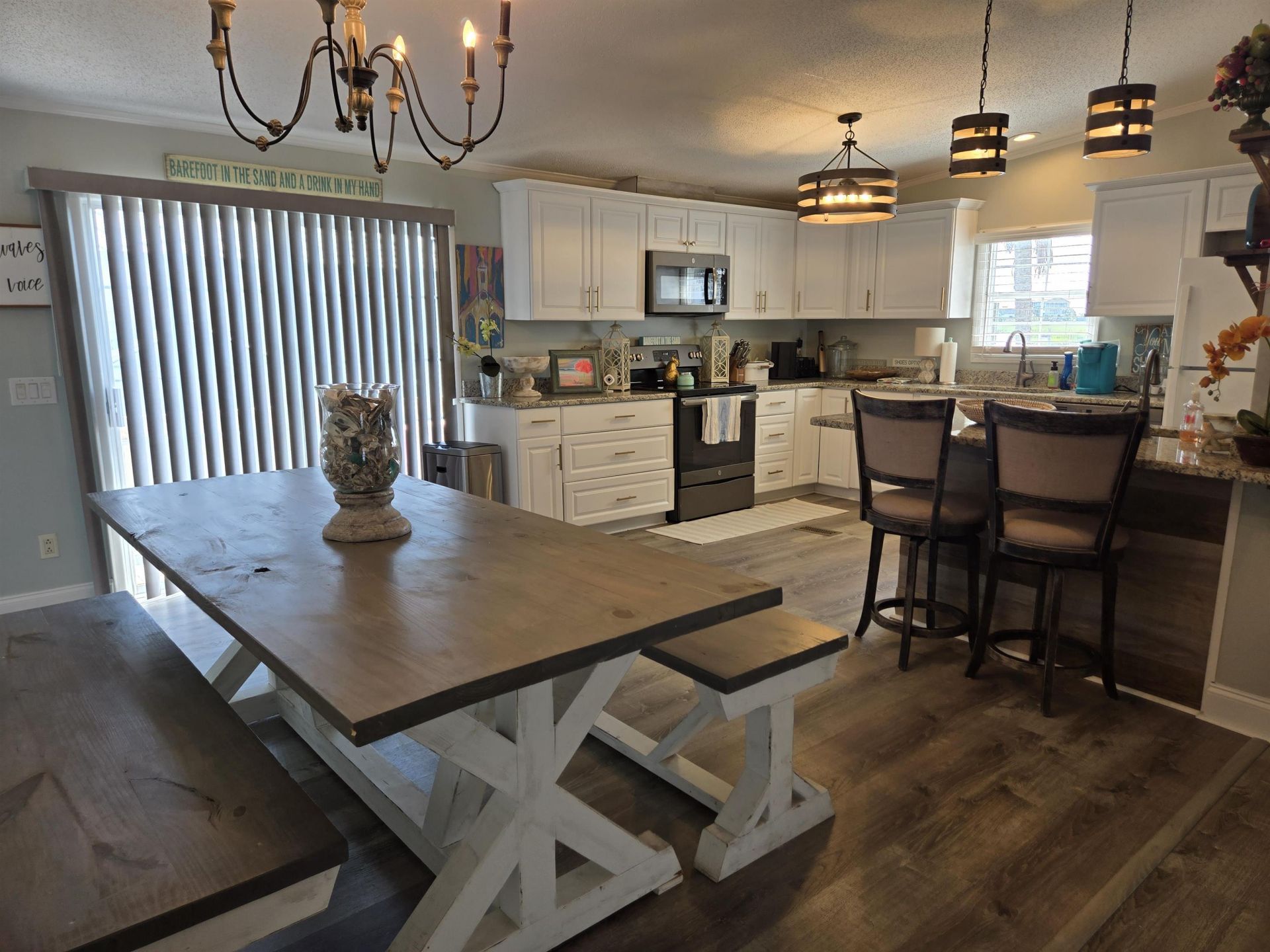 335 Yucca Circle Photo 11