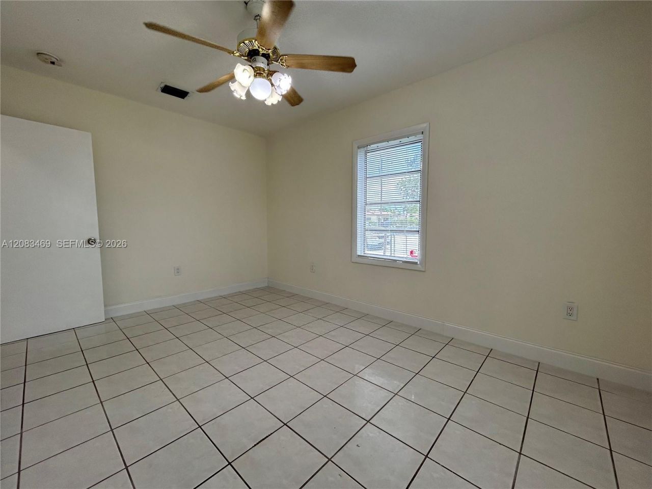 120 E 8th Ave , Hialeah, FL 33010 Photo