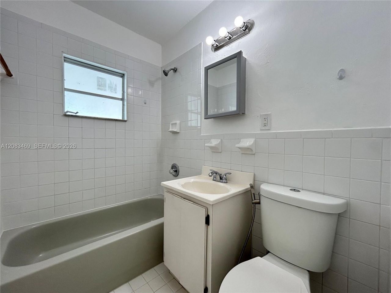 120 E 8th Ave , Hialeah, FL 33010 Photo