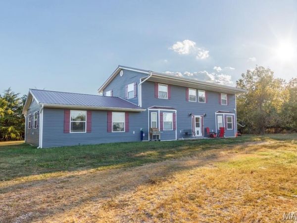 30170 Highway U , Crocker, MO 65452