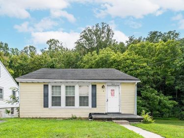 840 Old Forest Road, Lynchburg, VA 24501