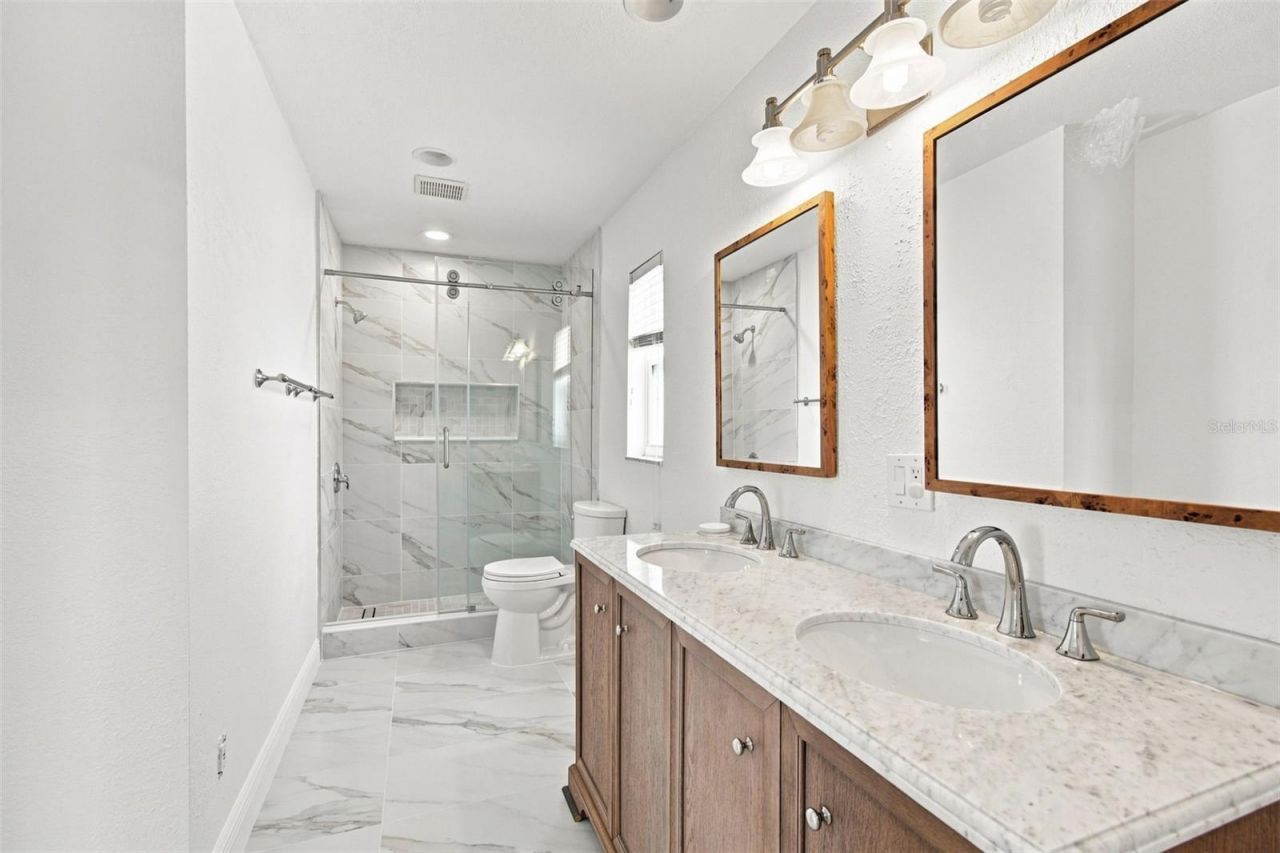 112 16th Street, Belleair Beach, FL 33786 Photo