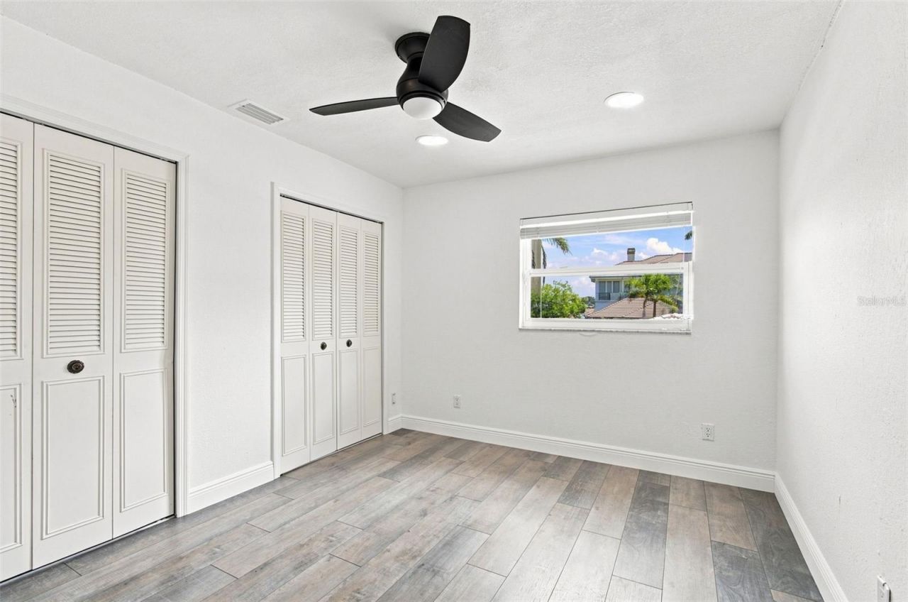 112 16th Street, Belleair Beach, FL 33786 Photo