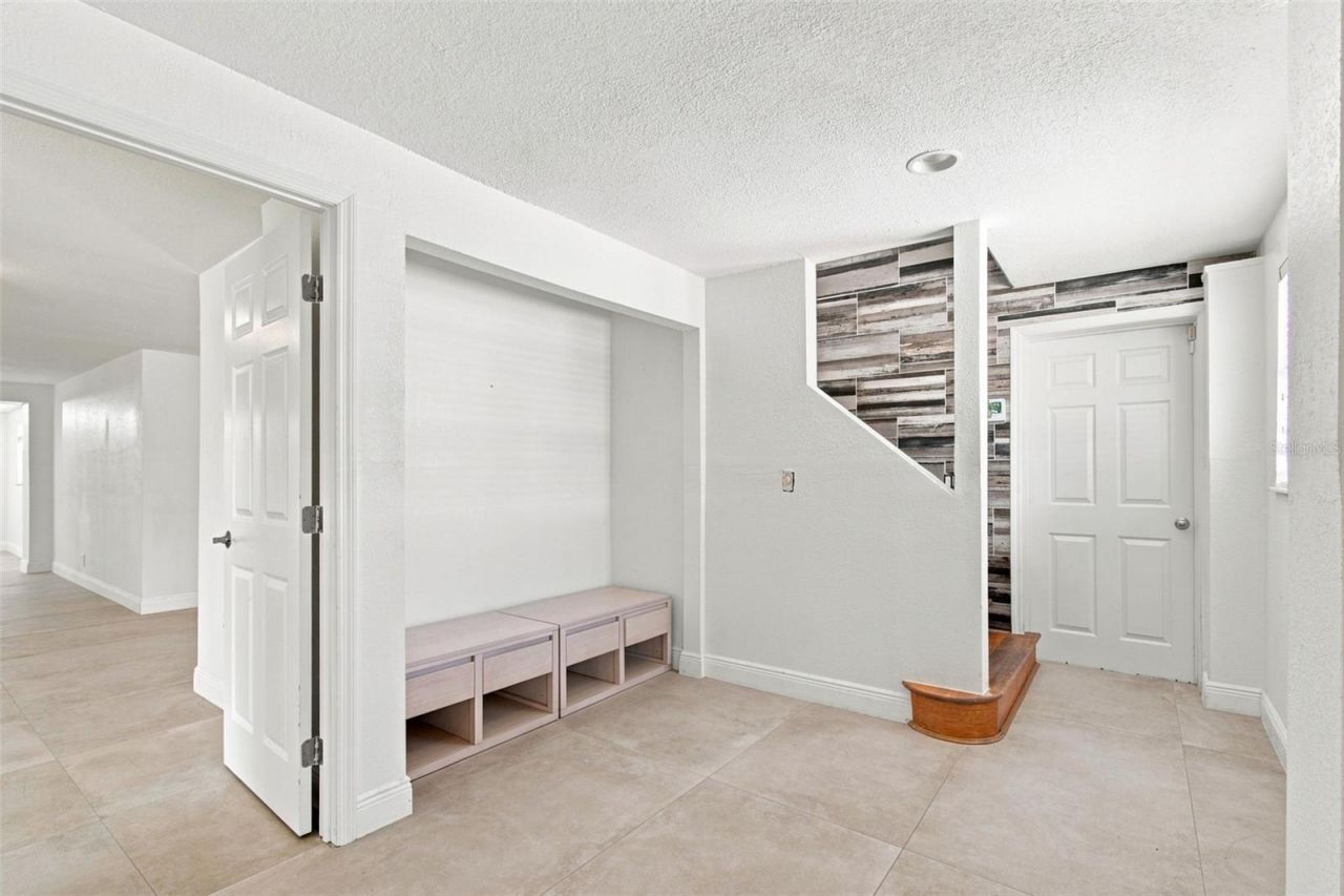 112 16th Street, Belleair Beach, FL 33786 Photo