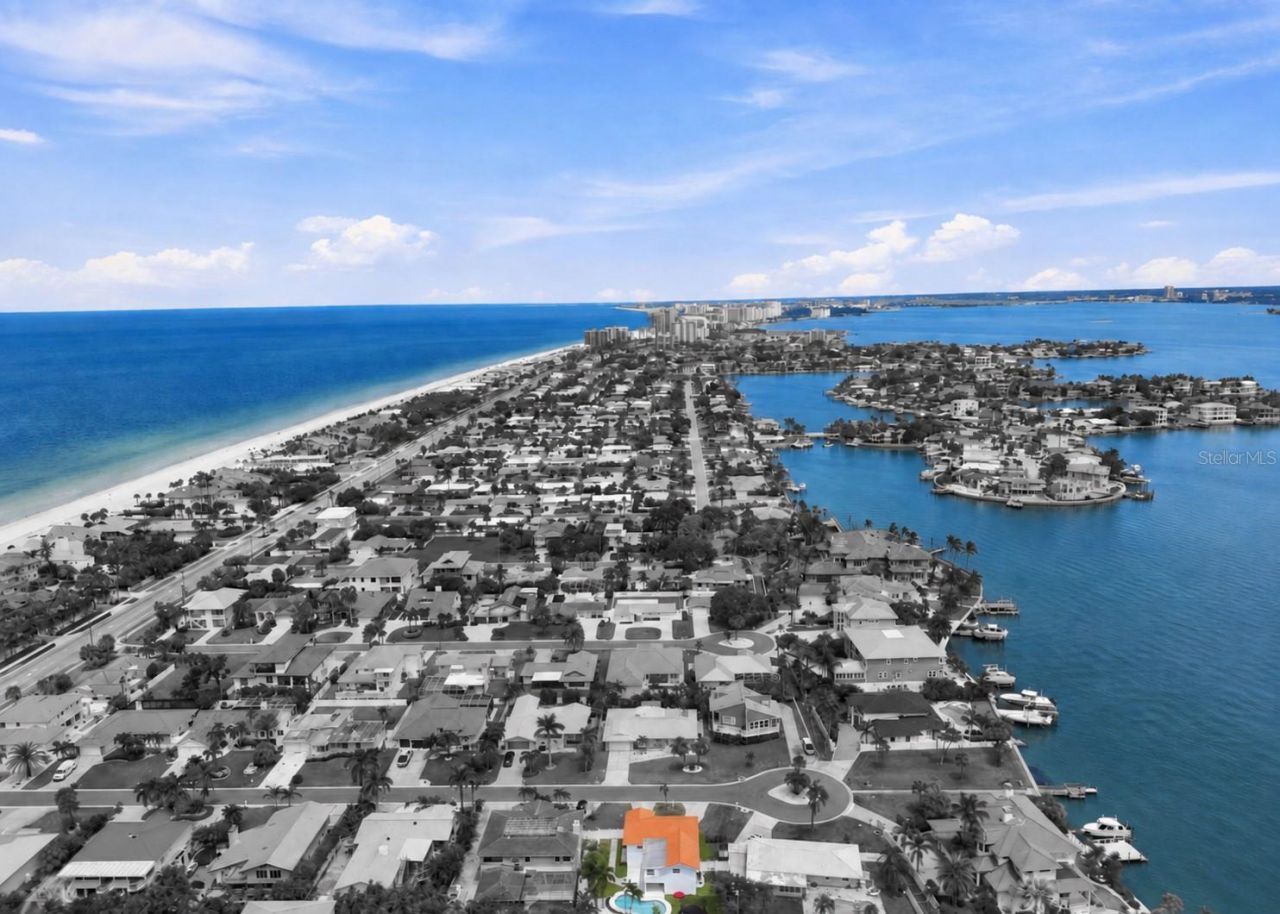 112 16th Street, Belleair Beach, FL 33786 Photo