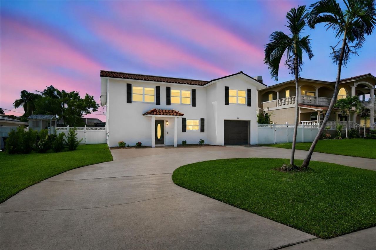 112 16th Street, Belleair Beach, FL 33786 Photo