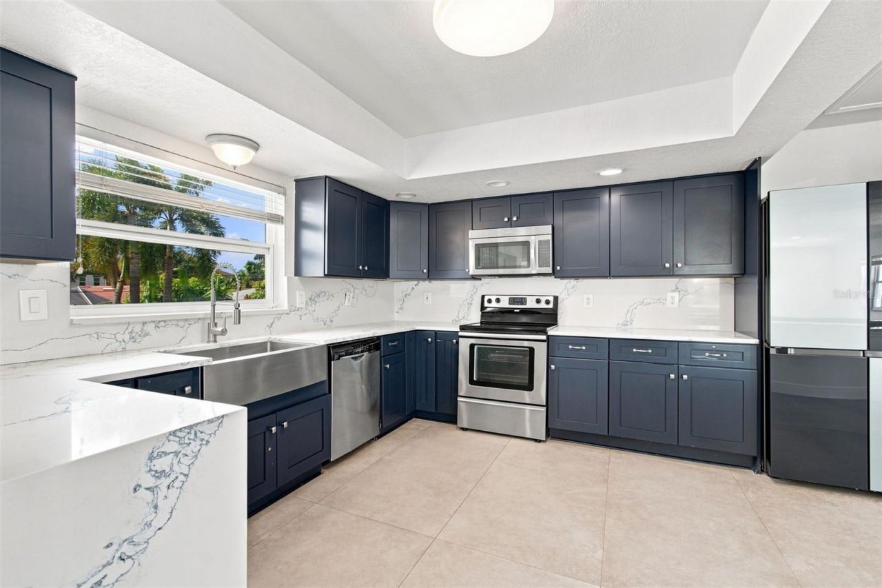 112 16th Street, Belleair Beach, FL 33786 Photo