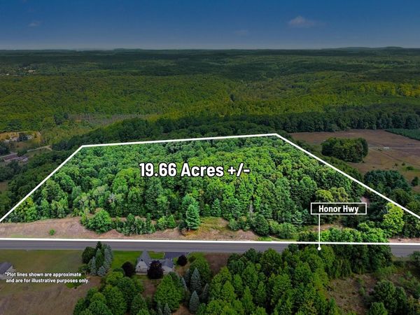 00000 Honor Highway, Honor, MI 49640