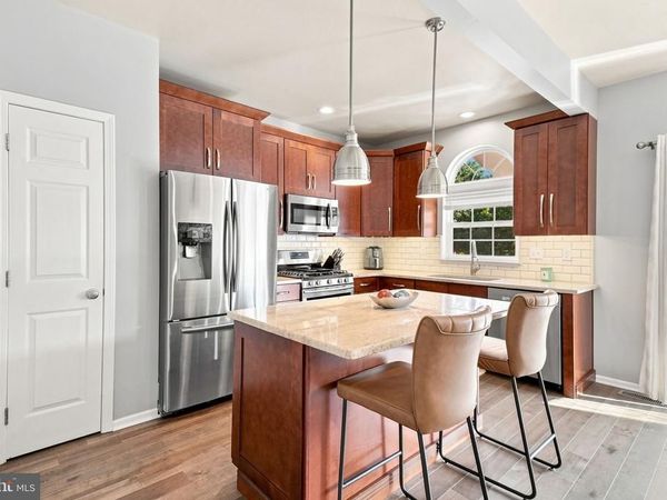 439 LAKE GEORGE CIRCLE, WEST CHESTER, PA 19382