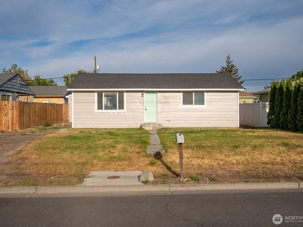 1222 SE A Street, Ephrata, WA 98823