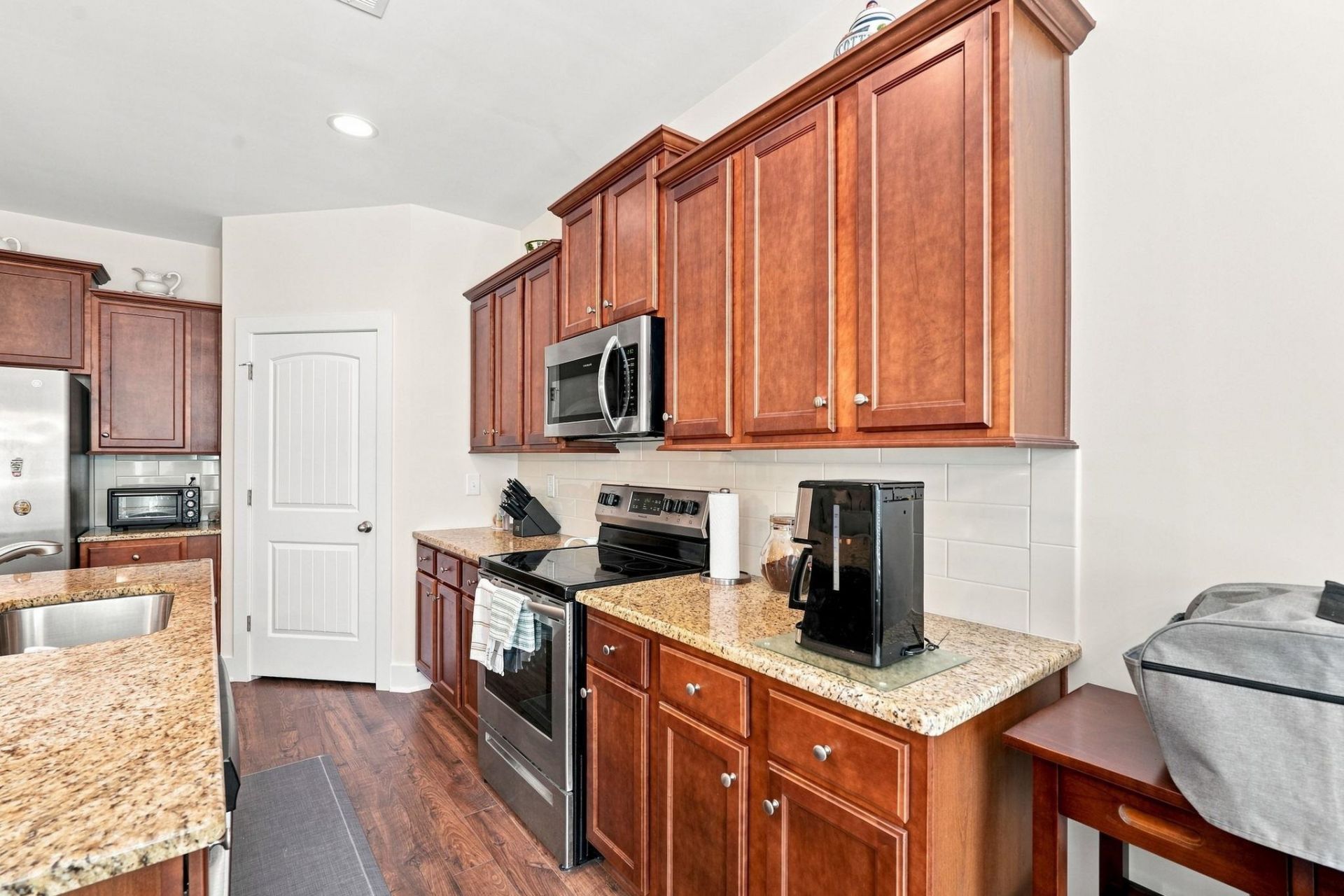 325 Brighton Pl. Photo 16
