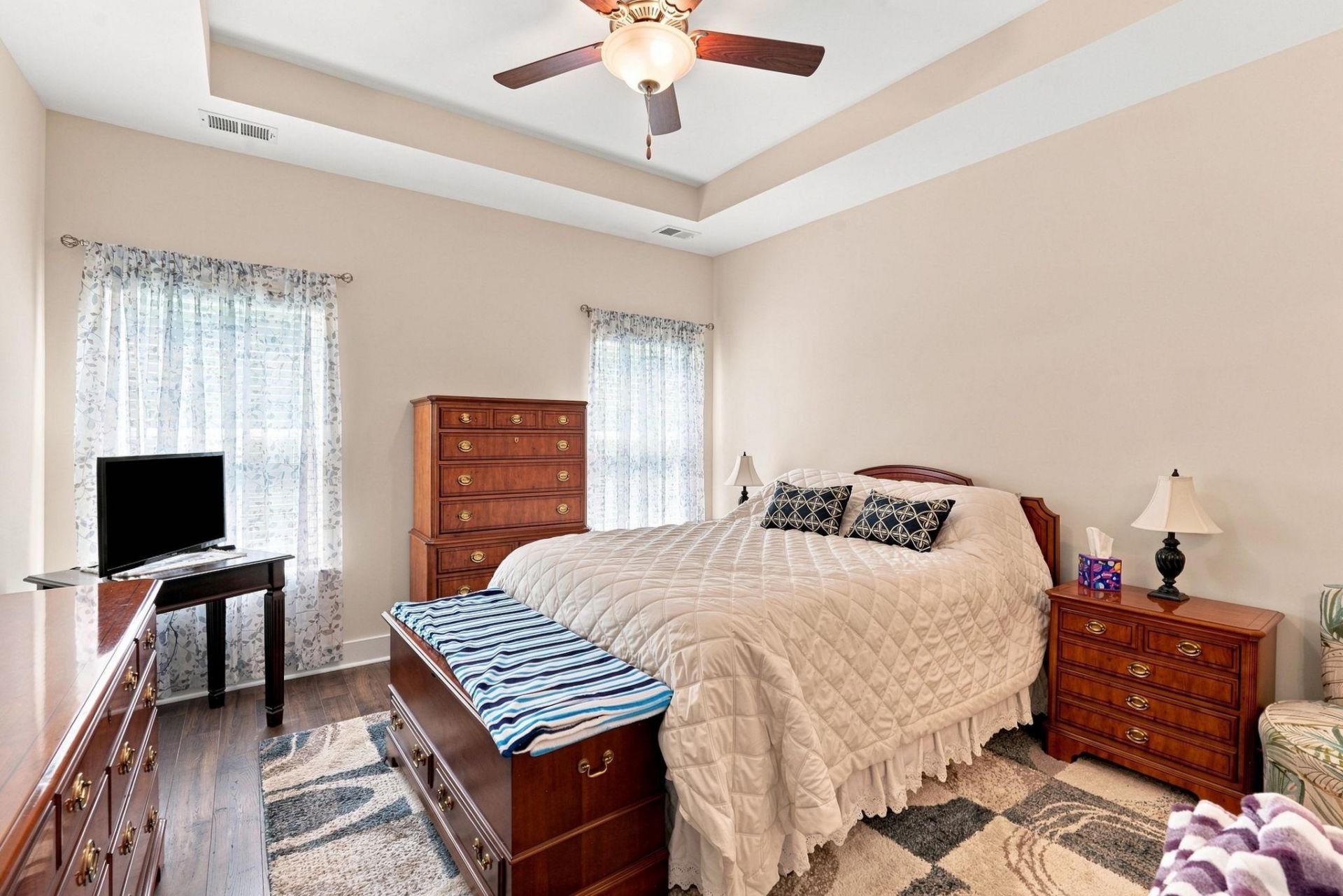325 Brighton Pl. Photo 20