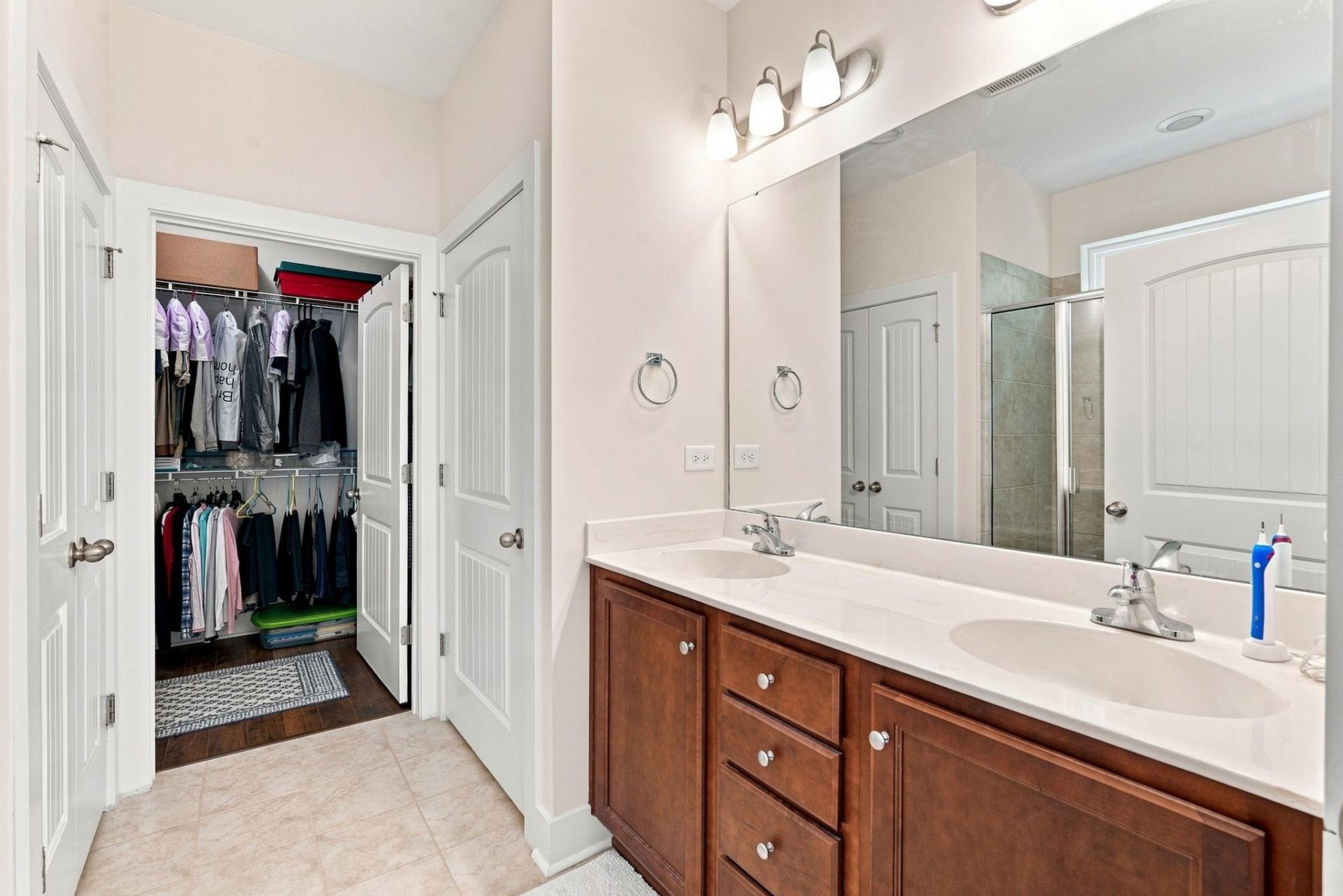 325 Brighton Pl. Photo 24