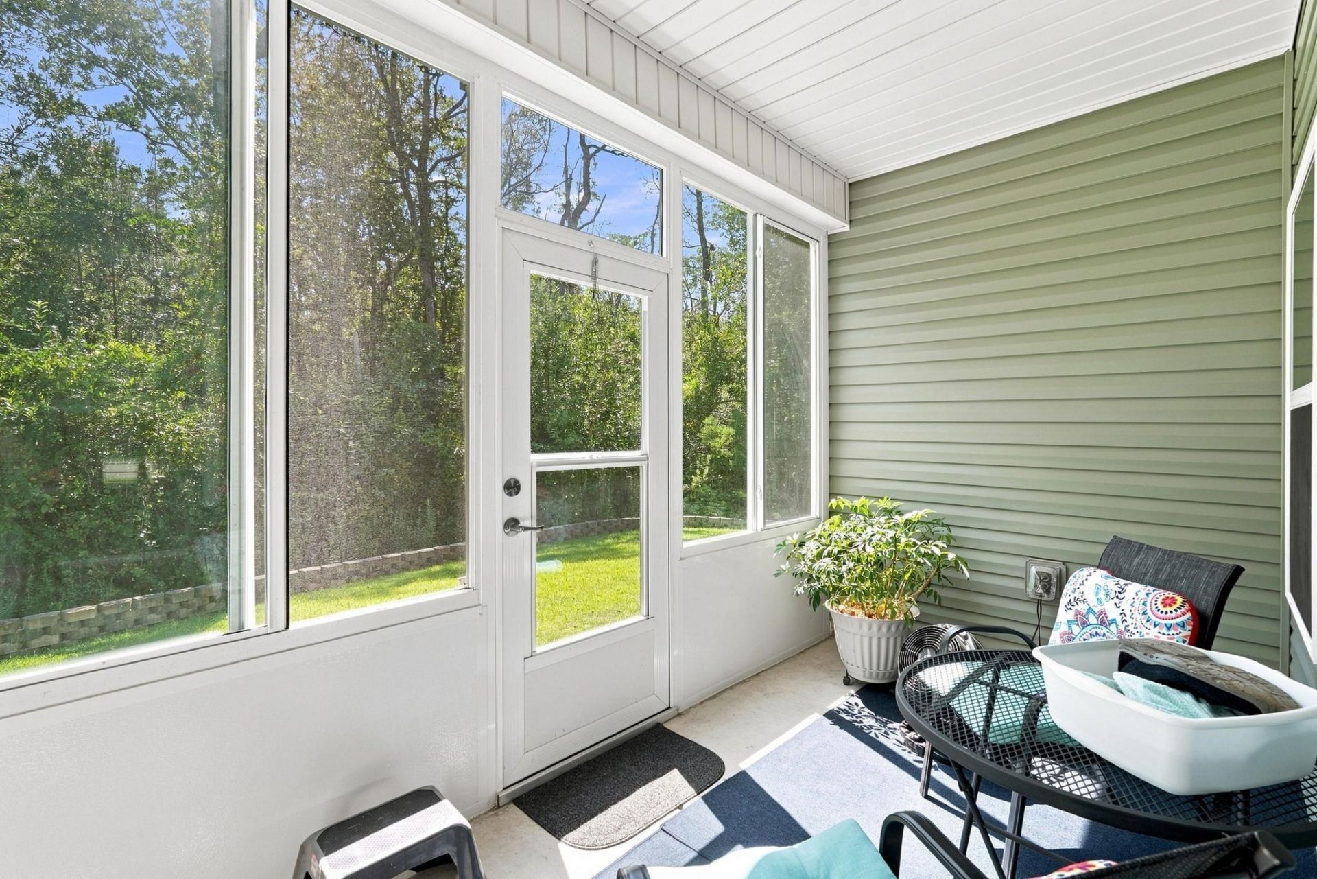 325 Brighton Pl. Photo 35