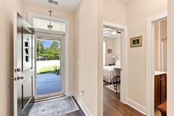 325 Brighton Pl. photo 4