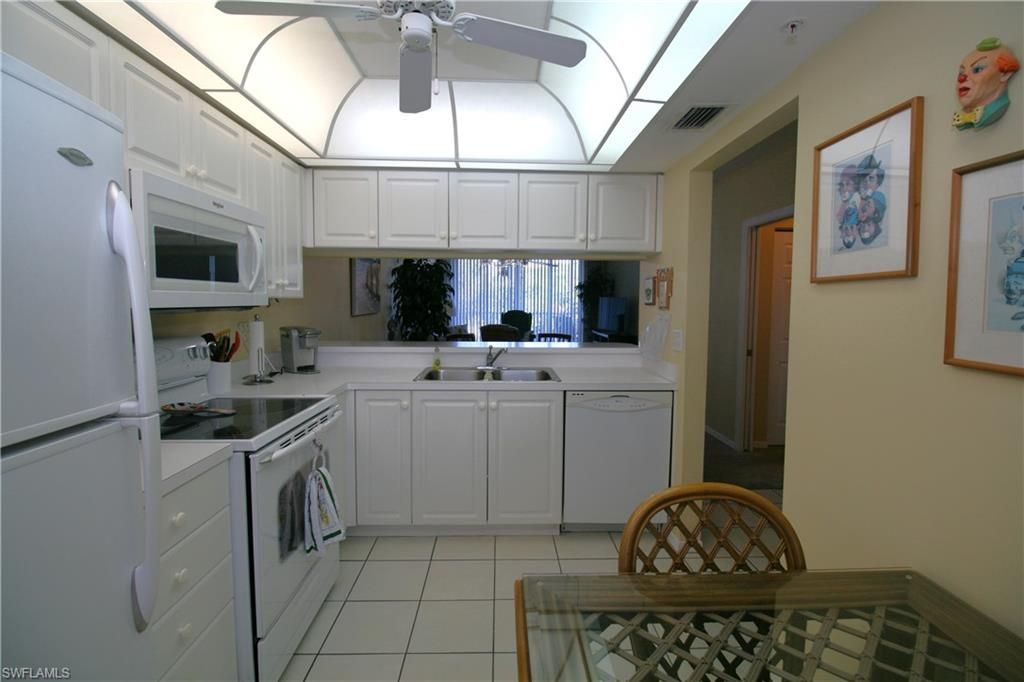 14931 Park Lake Dr , Unit 303, Fort Myers, FL 33919 Photo