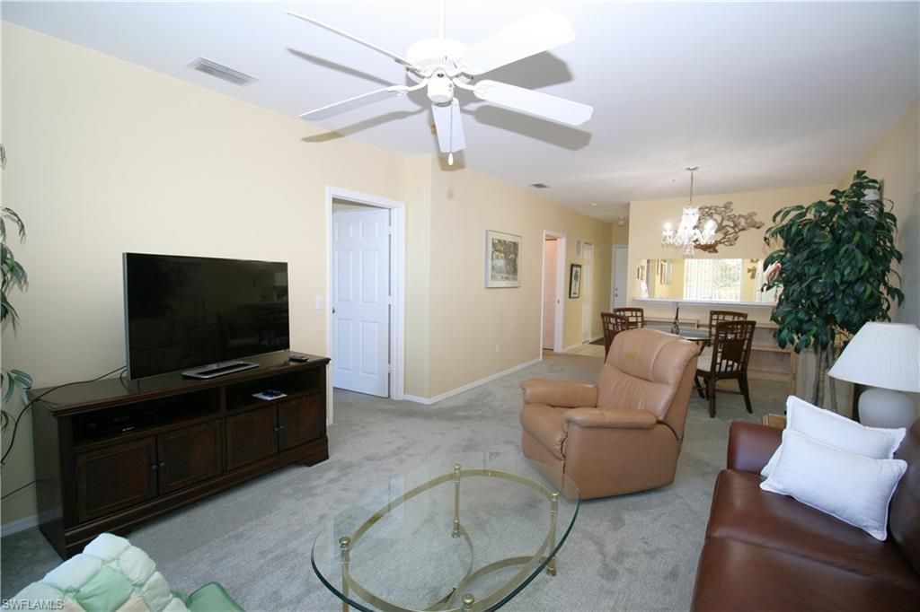 14931 Park Lake Dr , Unit 303, Fort Myers, FL 33919 Photo